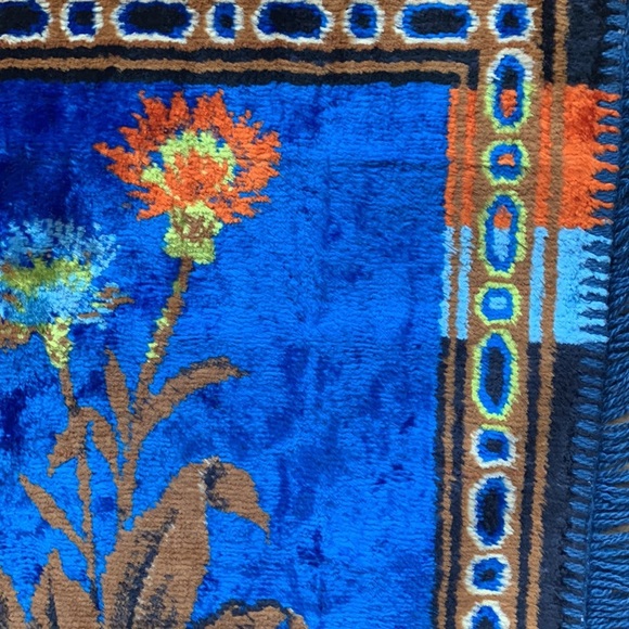 VINTAGE Velvet Rug Stag Lions and Gazelles Scenic Wall Tapestry - Picture 13 of 13